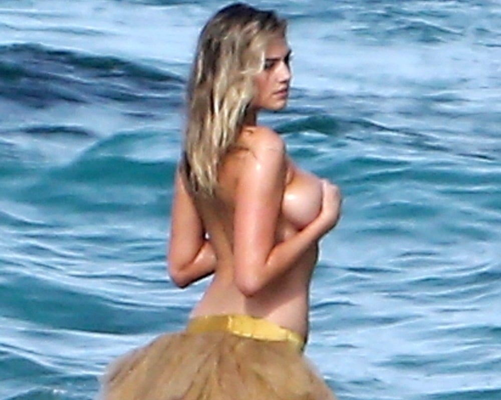 Topless Kate Upton Nude