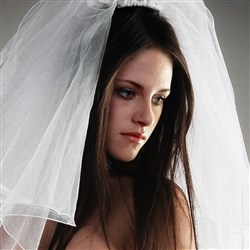 Kristen Stewart Poses As A Naked Bride