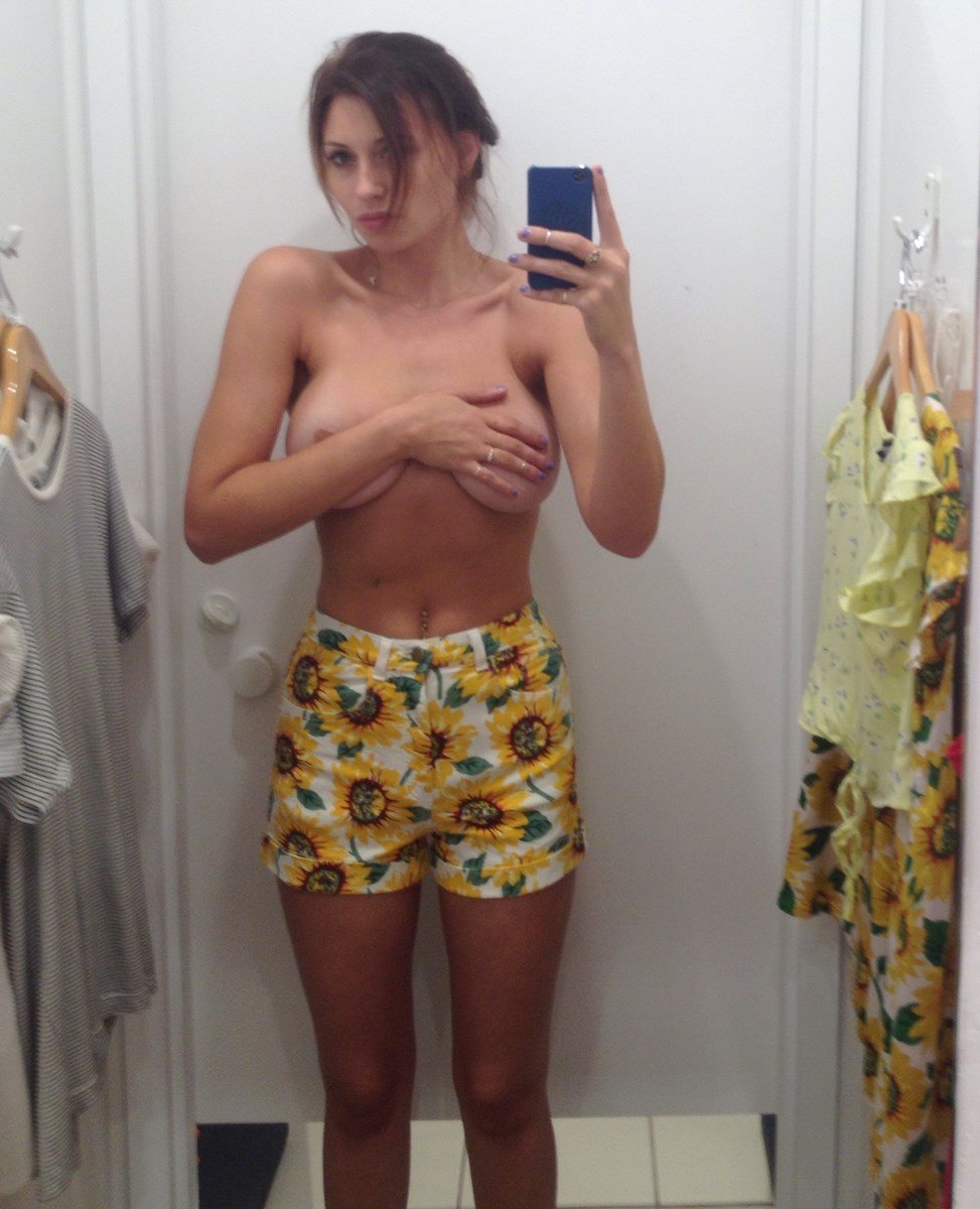 Aly Michalka Nude Photos Leaked