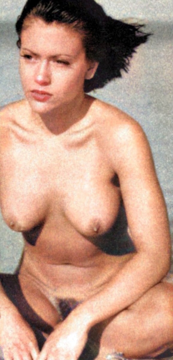 Alyssa Milano Nude Photo Shoot At 18-Years-Old Colorized And Enhanced