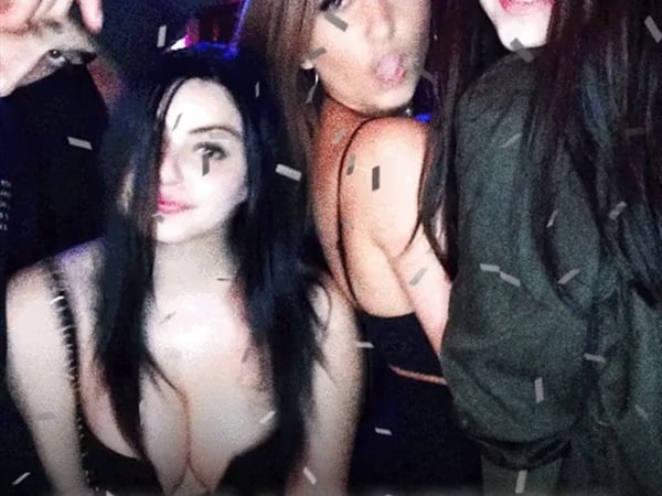Ariel Winter’s Big Teen Boobs Hanging Out At A Birthday Party
