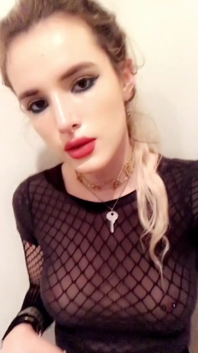 Bella Thorne Shows Her Nipple On Snapchat Again