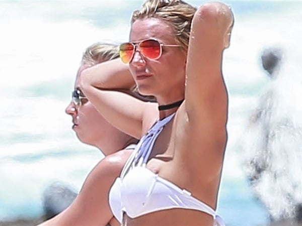 Britney Spears Nipple Slip Bikini Beach Candids