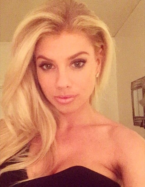 Charlotte McKinney Nude Cell Phone Photos Leaked