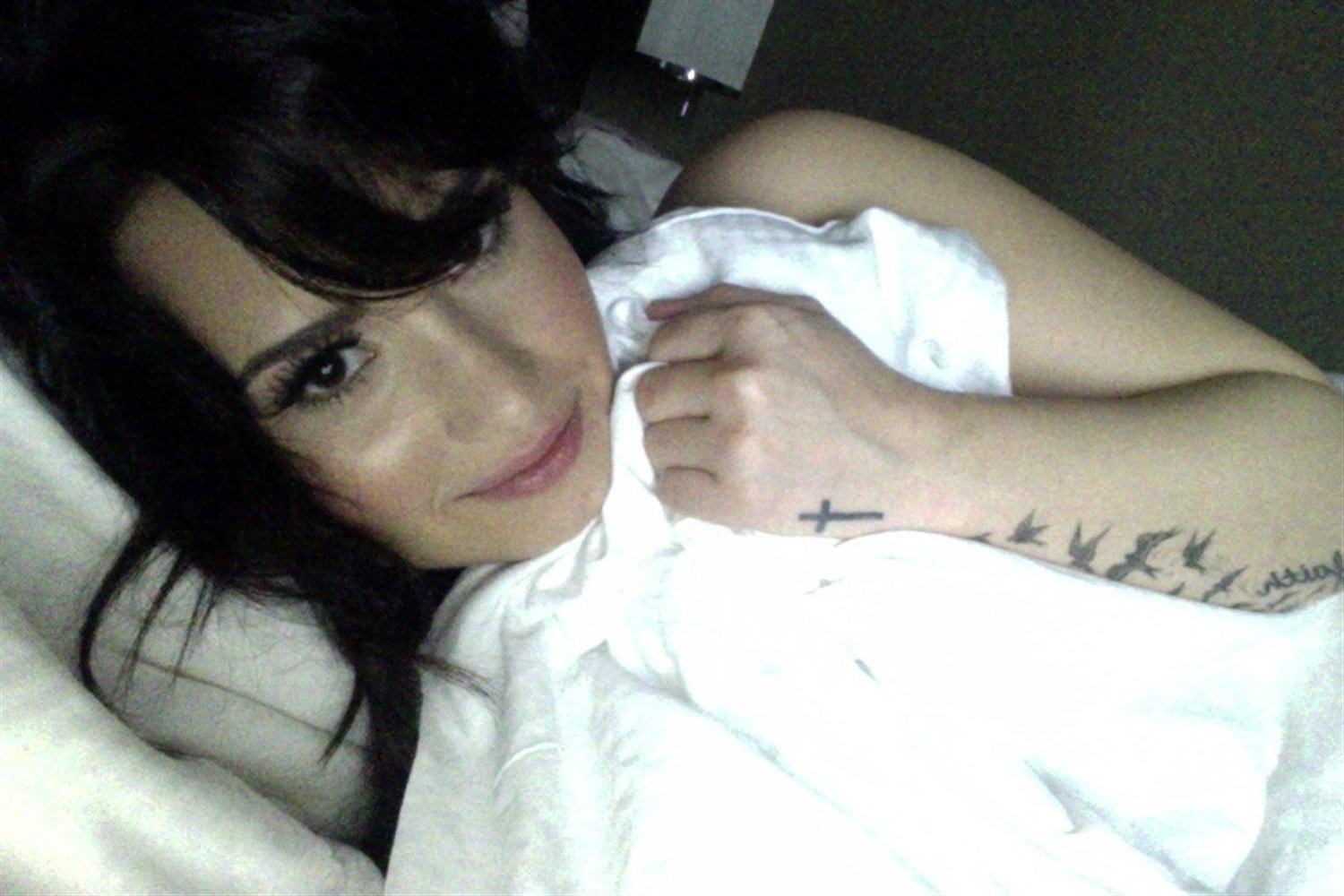 Demi Lovato Nude Hacked Cell Phone Photos Leaked