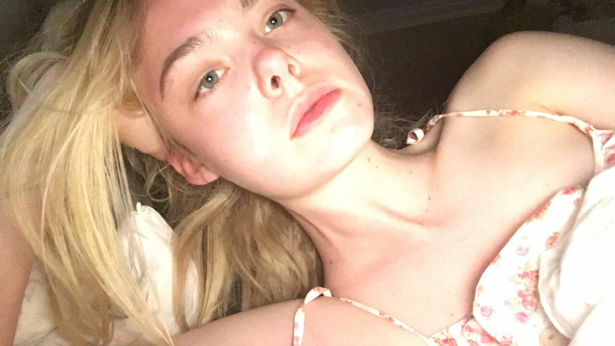 Elle Fanning Barely Nude Photos Leaked
