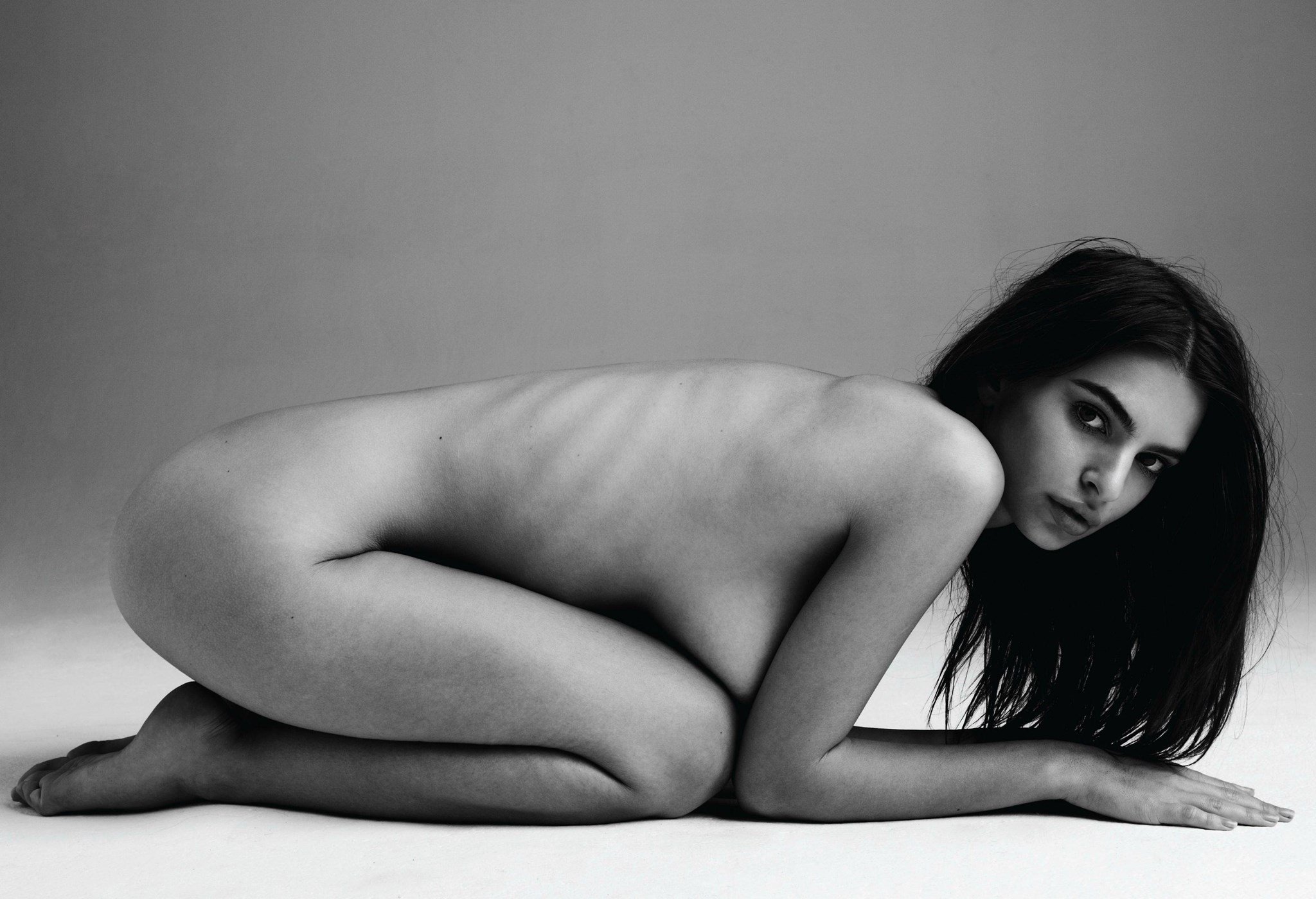 emily ratajkowski nude