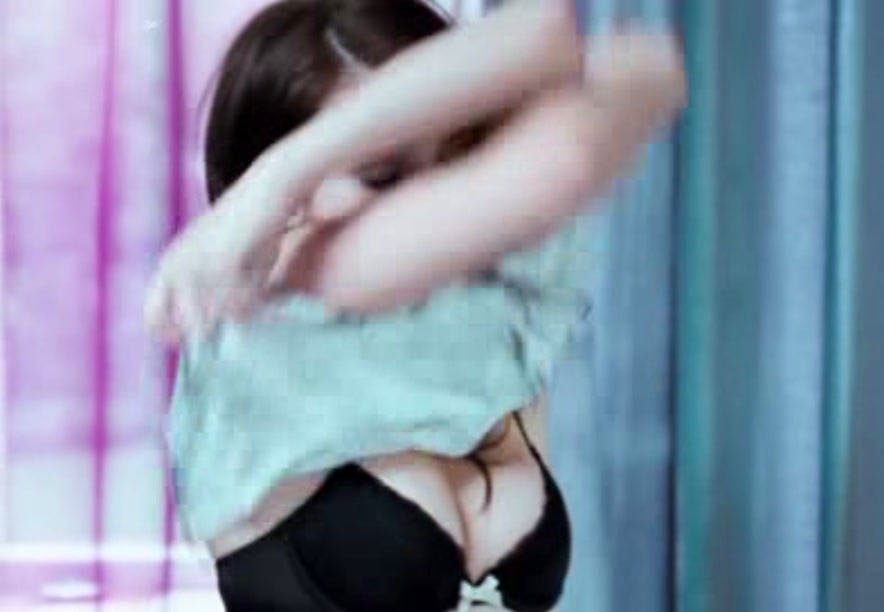 Emma Roberts In Her Underwear Pictures