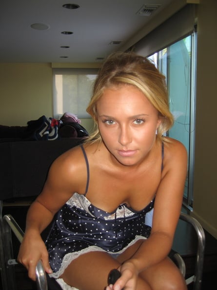 New Hayden Panettiere Nude Cell Phone Pics Leaked