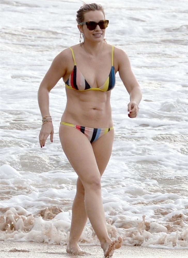 Hilary Duff Shows Off Her Disgusting “Mom Bod” In A Bikini