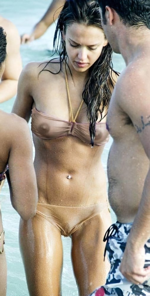 Top 7 Jessica Alba Nude Titty Moments