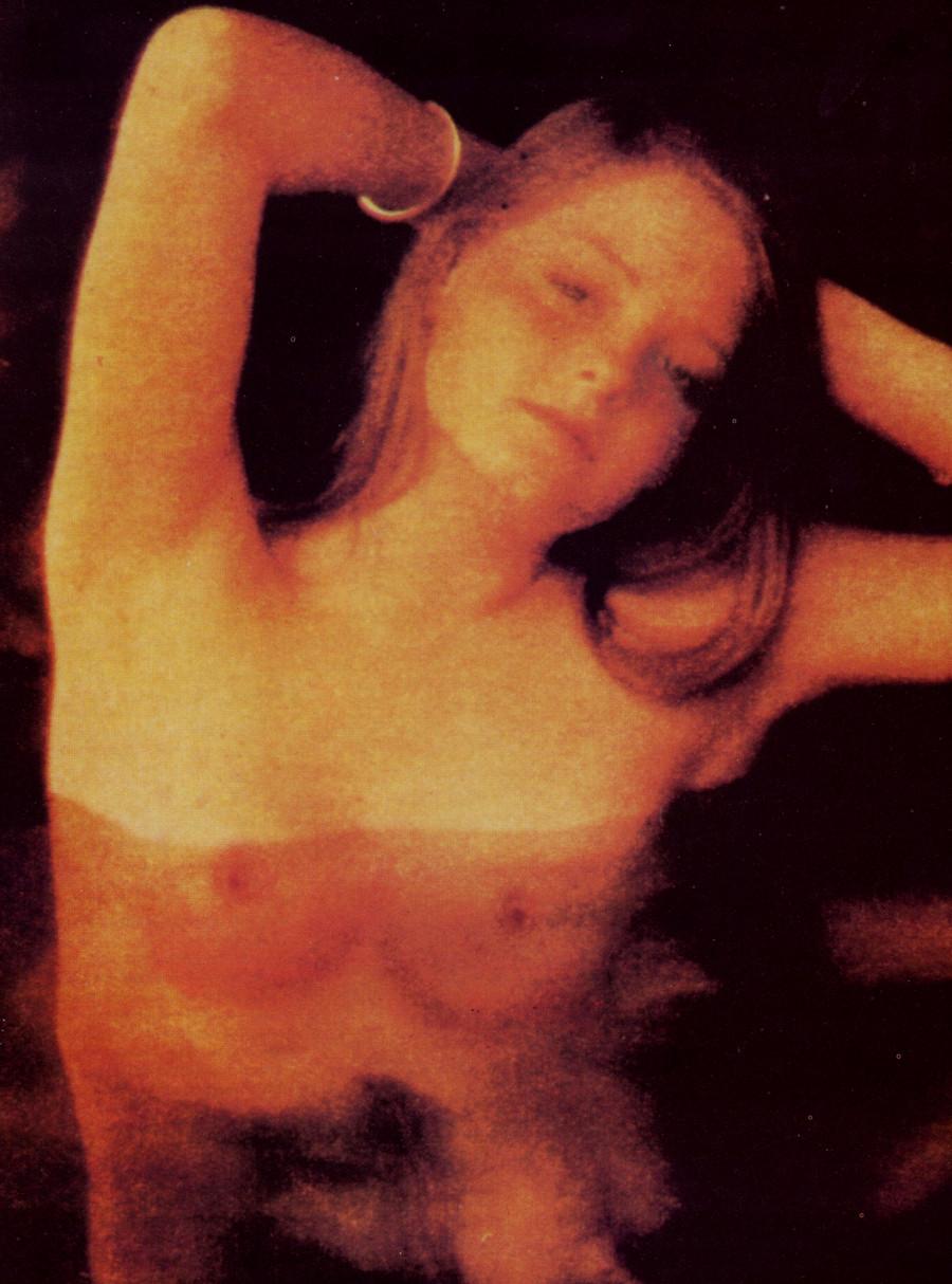 Nude Photos Of Jodie Foster At 18-Years-Old Leaked
