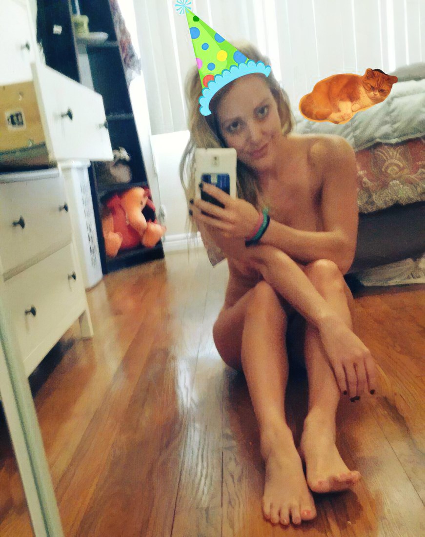 Kate Quigley Nude Photos Leaked