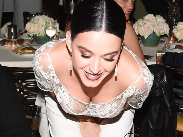 Katy Perry cleavage