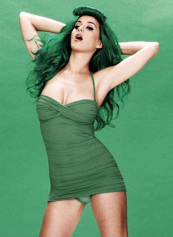 Katy Perry Offends In Slutty Green Outfit