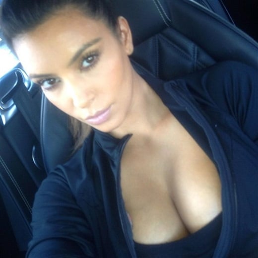 Kim Kardashian selfie