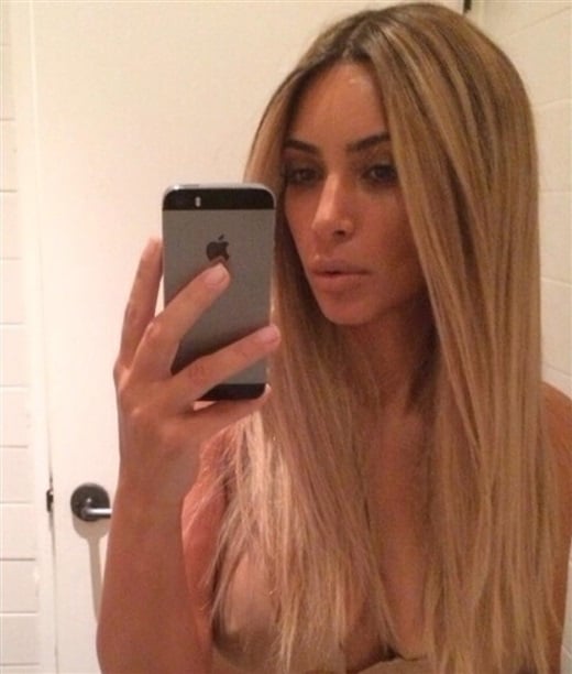 Kim Kardashian selfie