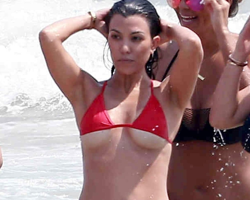 Kourtney Kardashian bikini