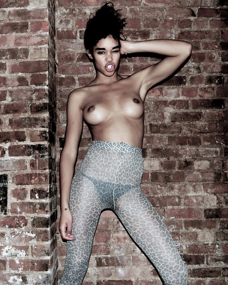 Laura Harrier Nude Outtake Photos And Topless Dance Video Re