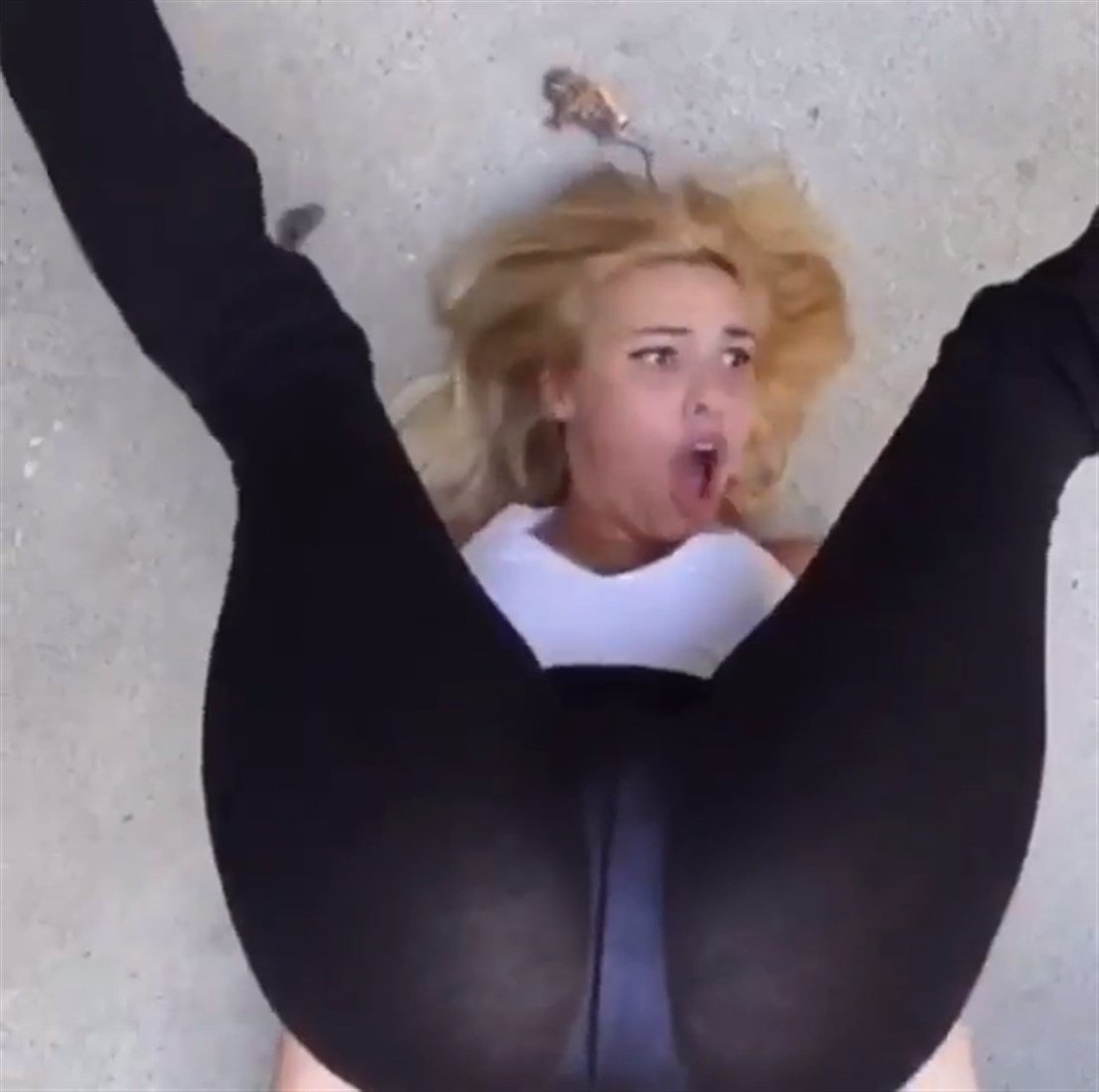 Lele Pons Shows Her Nipple And Ass On Snapchat
