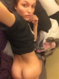 Lili Simmons