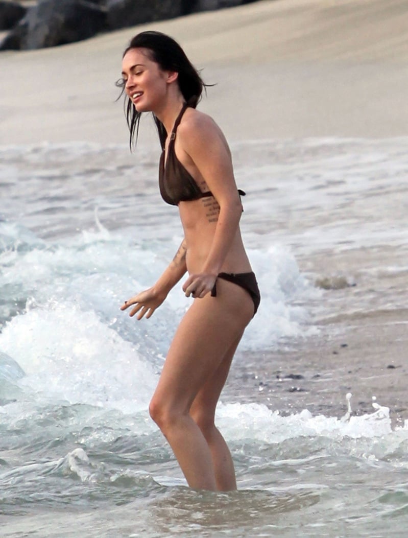 Megan Fox Tries To Save Career With Bikini Pics