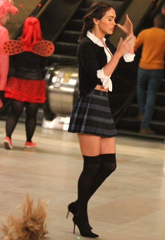 Megan Fox Is A Slutty Blonde Schoolgirl On The Set Of ‘TMNT 2’