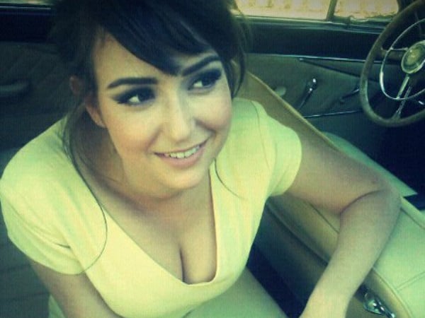 milana vayntrub nude