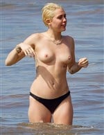 Sexy Miley Cyrus Naked Hd Photos