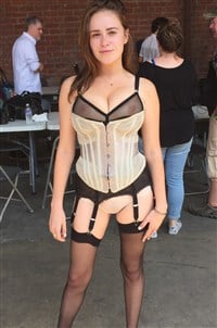 Nicolle Radzivil