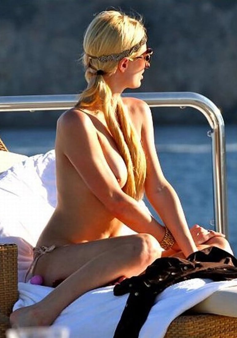 Paris Hilton Topless Nude Sunbathing