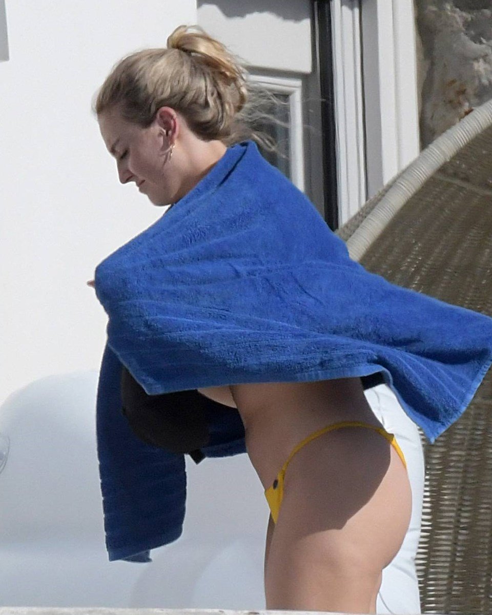 Perrie Edwards Topless Nude Candids