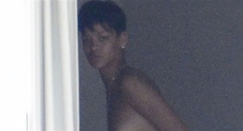 Rihanna nude