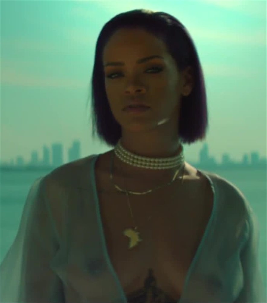 Rihanna’s Boobs In “Needed Me” Music Video
