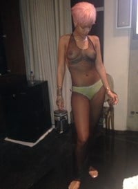 Celeb rihanna jihad nude Rihanna Nude