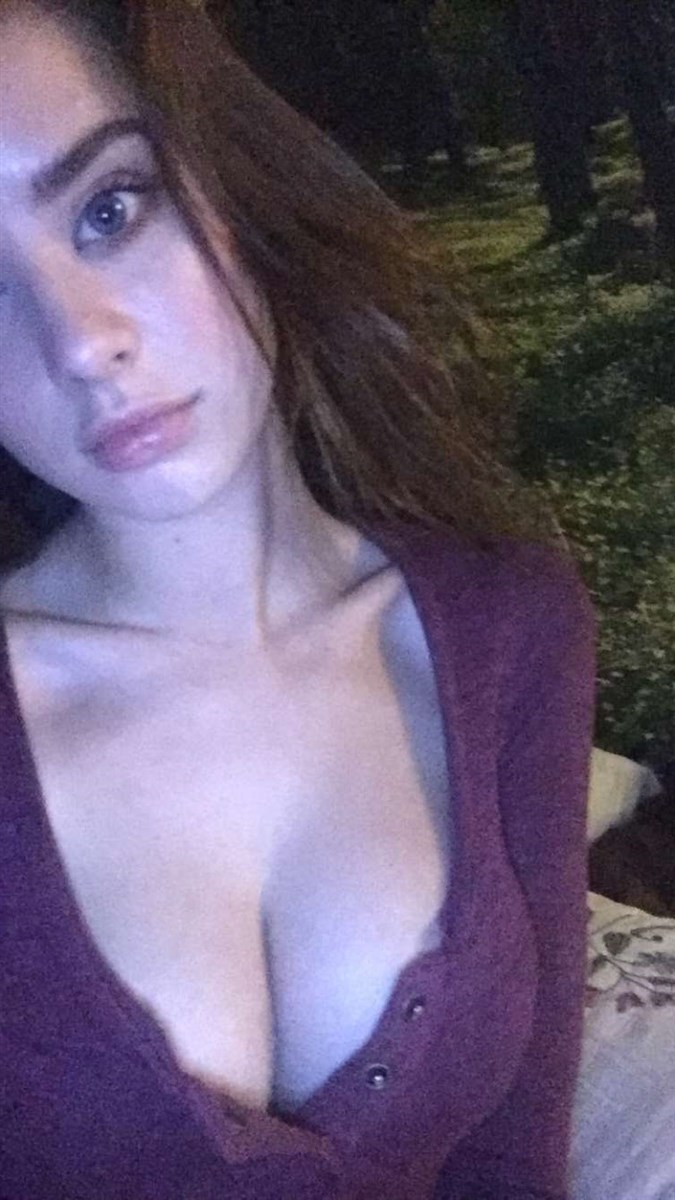 Sarah McDaniel Nude And Private Snapchat Photos