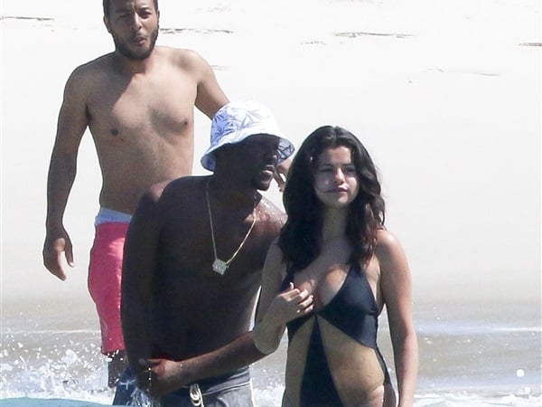 Selena Gomez fat