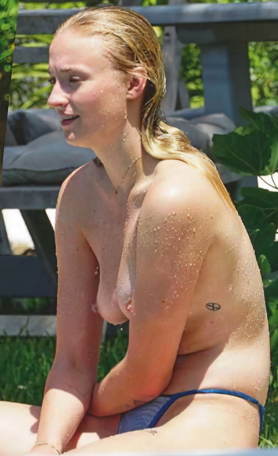 Sophie Turner Nude Topless Sunbathing Photos
