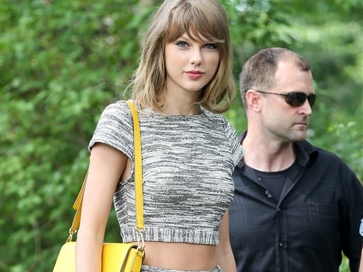 Taylor Swift Out In A Crop Top And Short Skirt