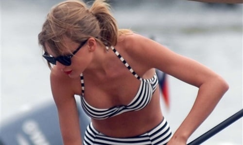 Taylor Swift Bikini Paddleboarding Pictures