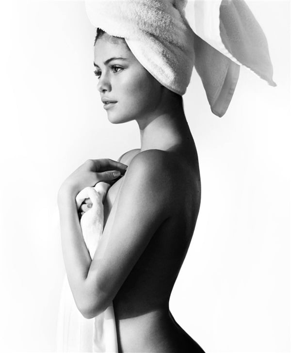 Selena Gomez towel