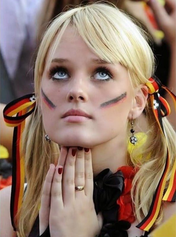 Top 10 Hottest World Cup Girls