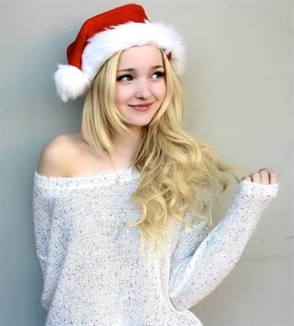 Dove Cameron Santa outfit