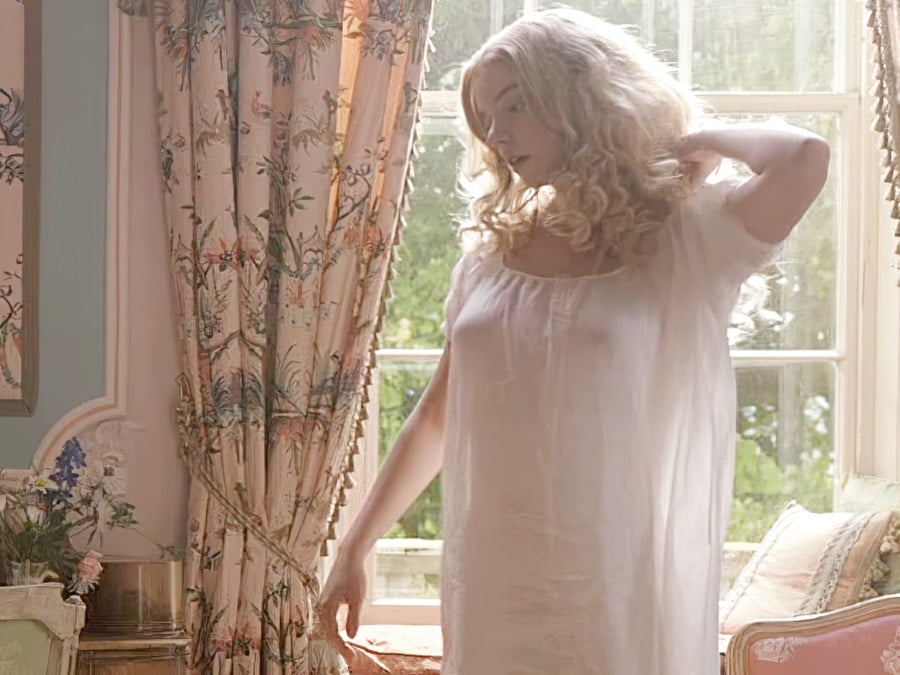 Anya Taylor-Joy Boobs In "Emma" Enhanced In 4K.