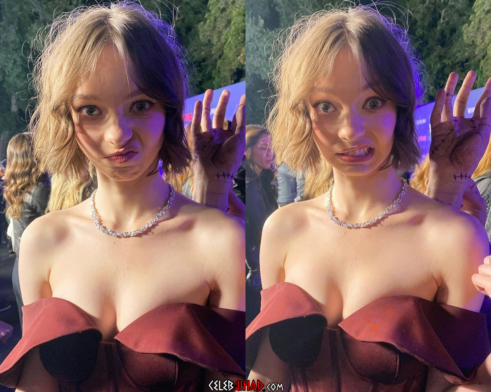 Emma myers boobs