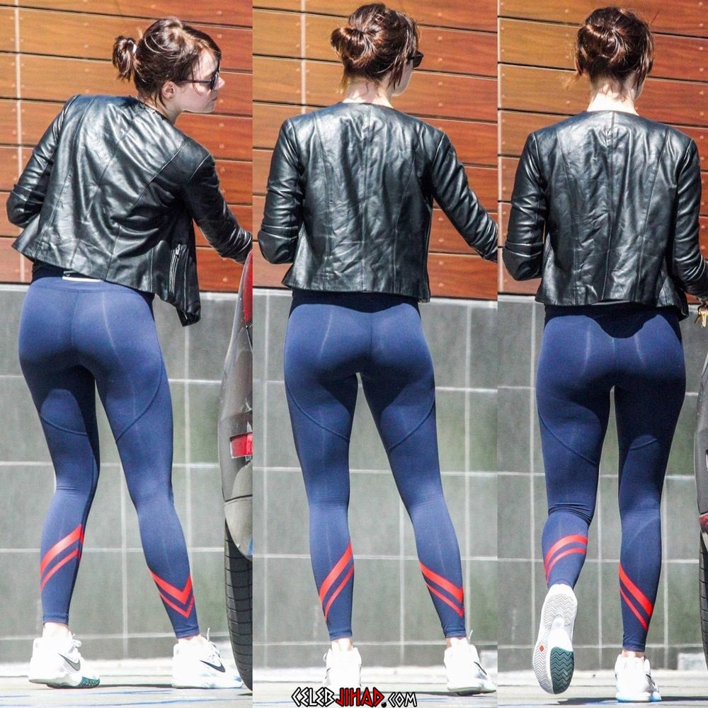 Emma Stone ass