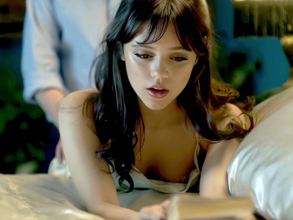 Jenna Ortega Nude Tit Slip Outtake From Miller s Girl 