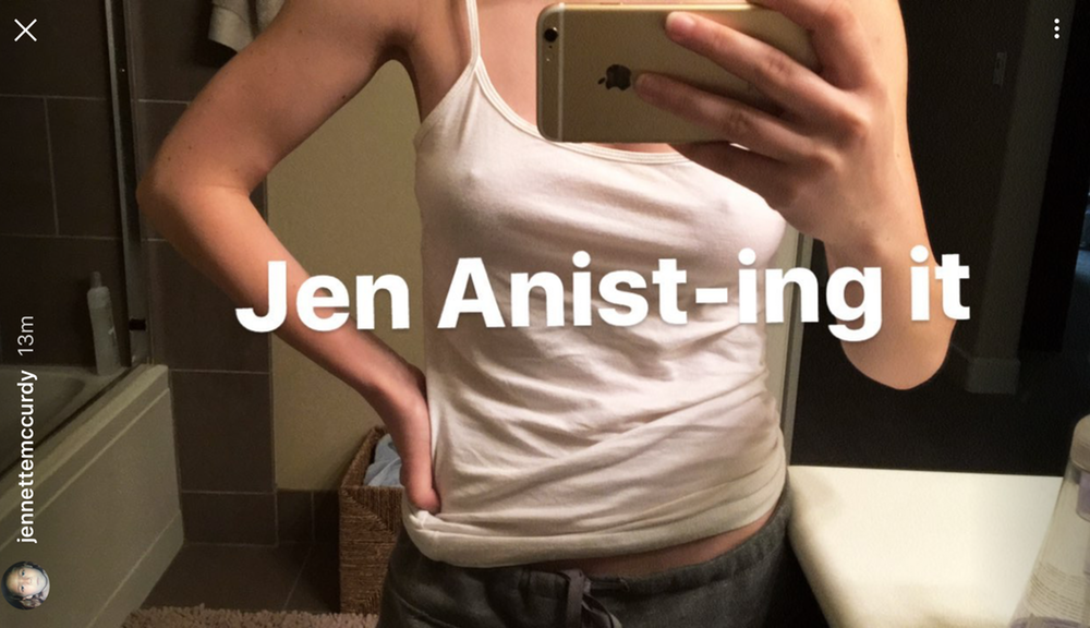 Jennette McCurdy nip pokies