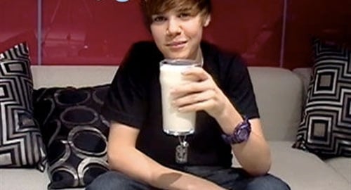 Justin Bieber Drinks Glass Of Man Juice