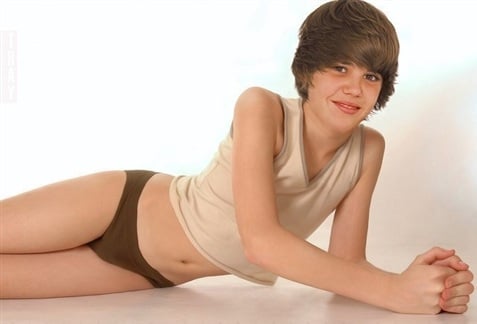 Justin Bieber Wearing Panties Pic Leaked
